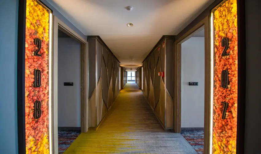 Avar Hotel Mtrafred - Pnksd 