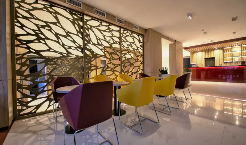 Avar Hotel Mtrafred - Pnksd 