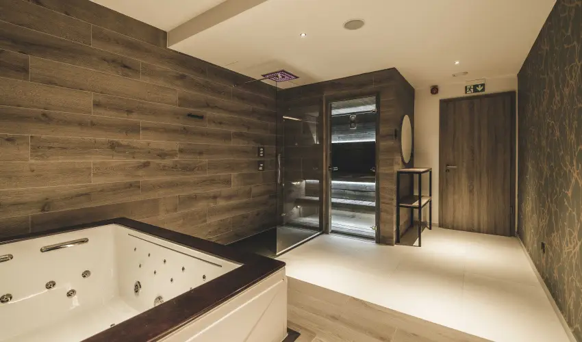 Avar Hotel Mtrafred - Pnksd 