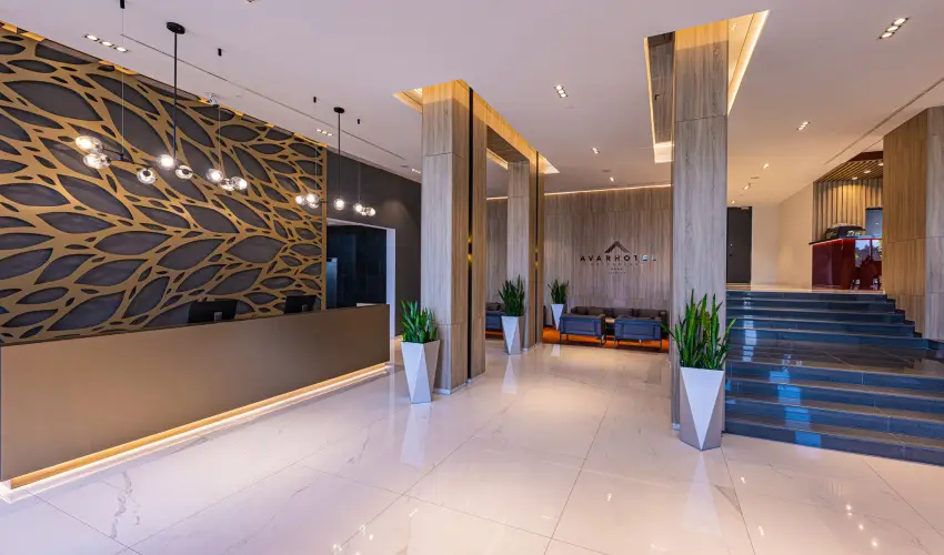 Avar Hotel Mtrafred - Pnksd 