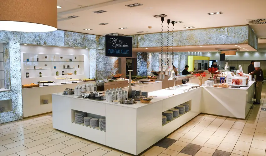 Hotel Azr Sifok - Pnksd - specilis elrefizetssel (min. 3 j)