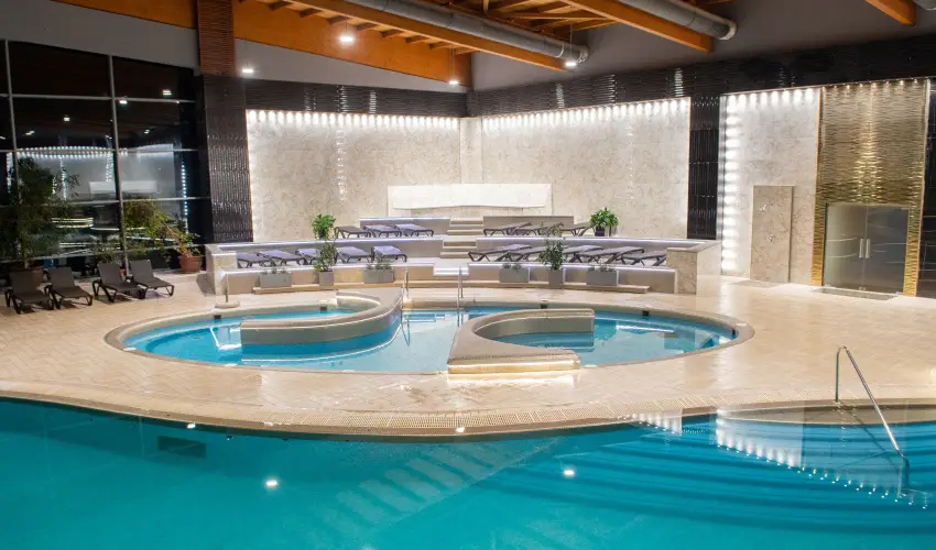 Hotel Azr Sifok - Pnksd - specilis elrefizetssel (min. 3 j)