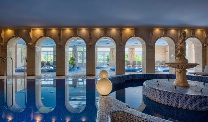 Hotel Bellevue Esztergom - P�nk�sd