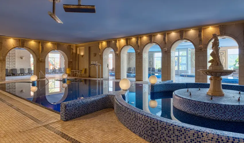 Hotel Bellevue Esztergom - P�nk�sd