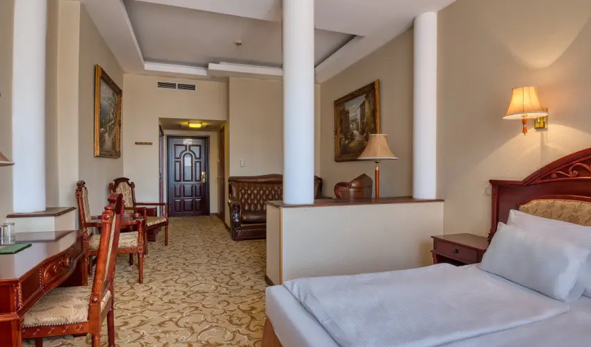 Hotel Bellevue Esztergom - P�nk�sd