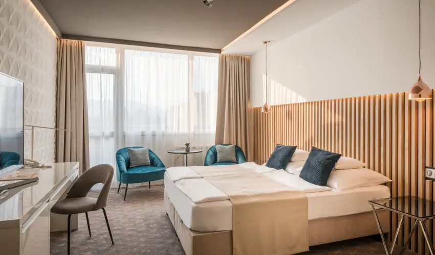Hotel Bodrog Wellness & Elix Spa S�rospatak - P�nk�sd - teljes el�refizet�ssel (min. 2 �j)