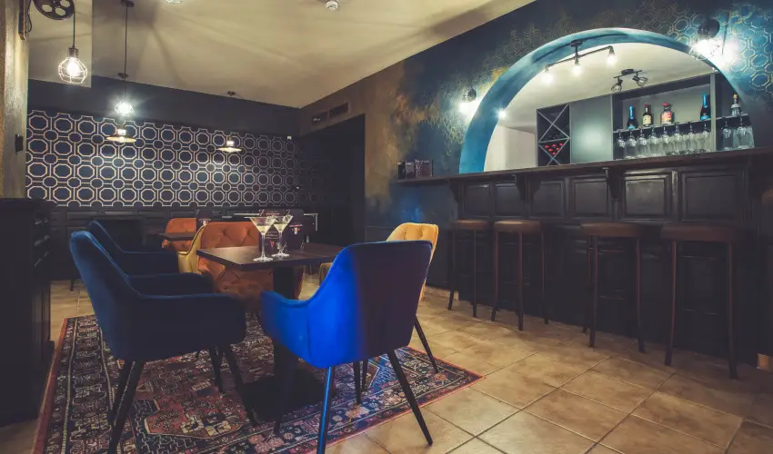 Hotel Cabernet Vill�nyk�vesd - P�nk�sd