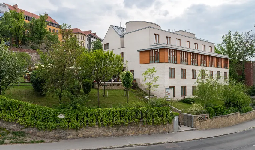 Hotel Castle Garden Budapest - Pnksd 