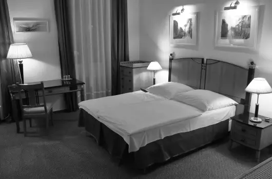 Hotel Centr�l - P�nk�sd