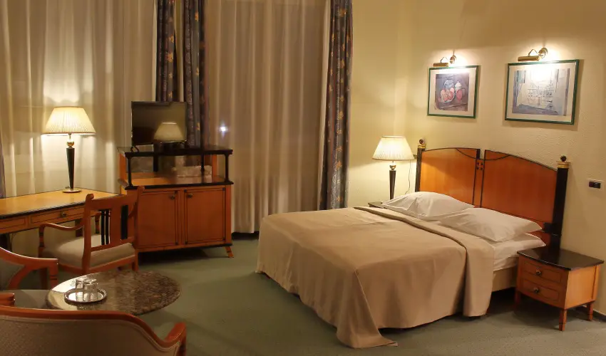 Hotel Centr�l Nagykanizsa - P�nk�sd