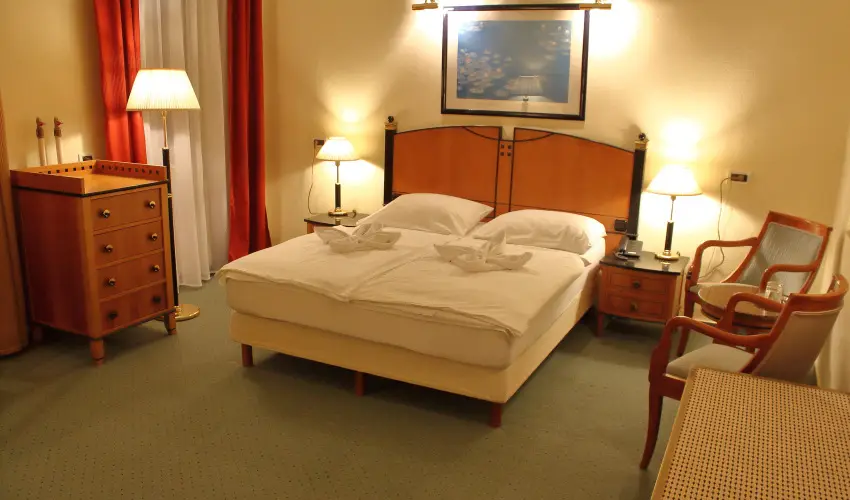 Hotel Centr�l Nagykanizsa - P�nk�sd