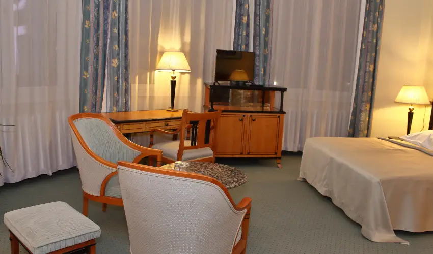 Hotel Centr�l Nagykanizsa - P�nk�sd