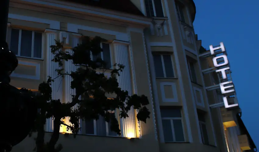 Hotel Centr�l Nagykanizsa - P�nk�sd