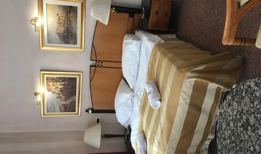 Hotel Centr�l Nagykanizsa - P�nk�sd