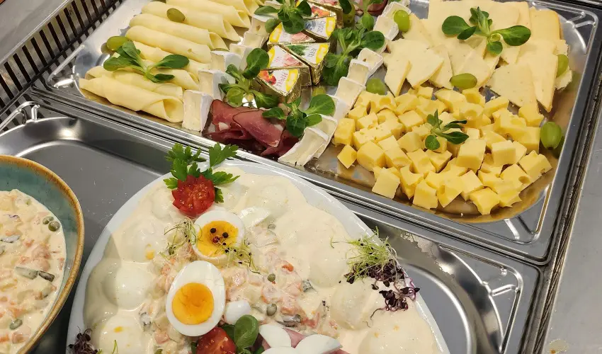 Hotel Csillag Tokaj Rakamaz - P�nk�sd (min. 2 �j)