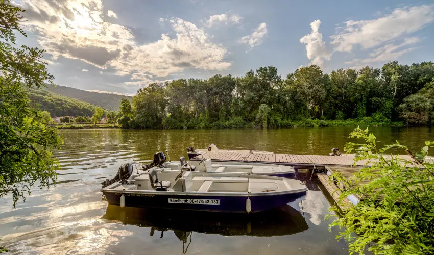 Hotel Csillag Tokaj Rakamaz - P�nk�sd (min. 2 �j)