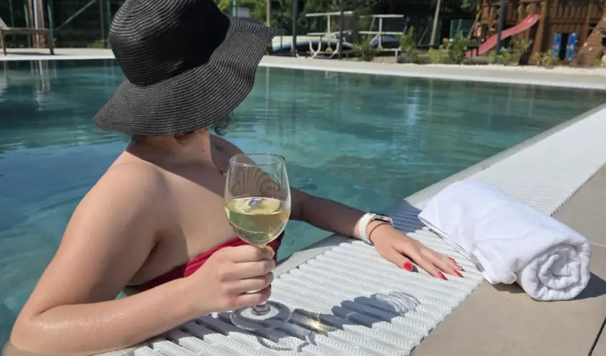 Hotel Csillag Tokaj Rakamaz - P�nk�sd (min. 2 �j)