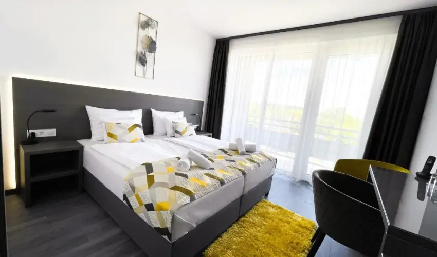 Hotel Csopak Resort & Lake Csopak - Pnksd 