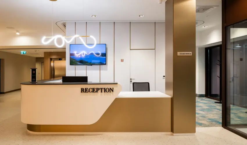 Hotel Energy & Business Center superior Paks - P�nk�sd - teljes el�refizet�ssel