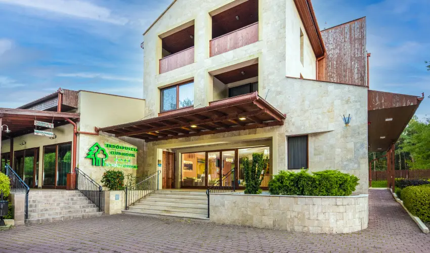 Erdspuszta Club Hotel Debrecen - Pnksd 