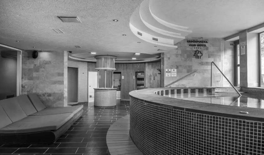 Erd�spuszta Club Hotel Debrecen - P�nk�sd 