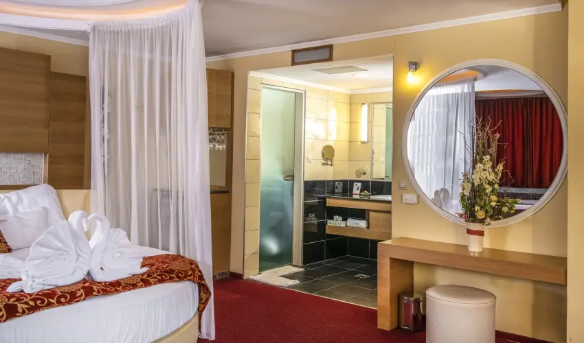 Erdspuszta Club Hotel Debrecen - Pnksd 