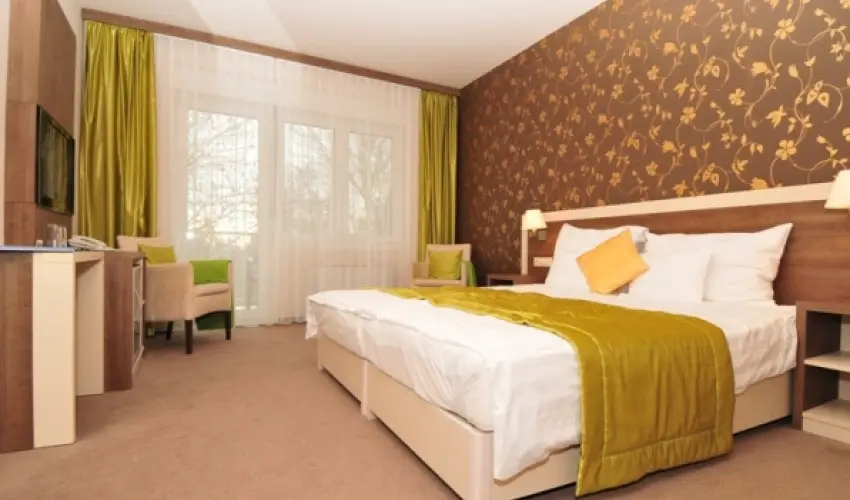 Hotel Eurpa Gunaras Dombvr - Pnksd (min. 2 j)