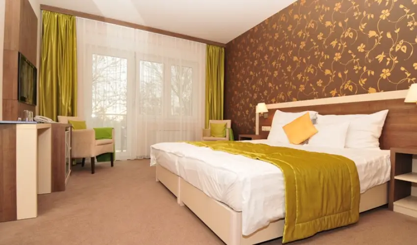 Hotel Eurpa Gunaras Dombvr - Pnksd (min. 2 j)