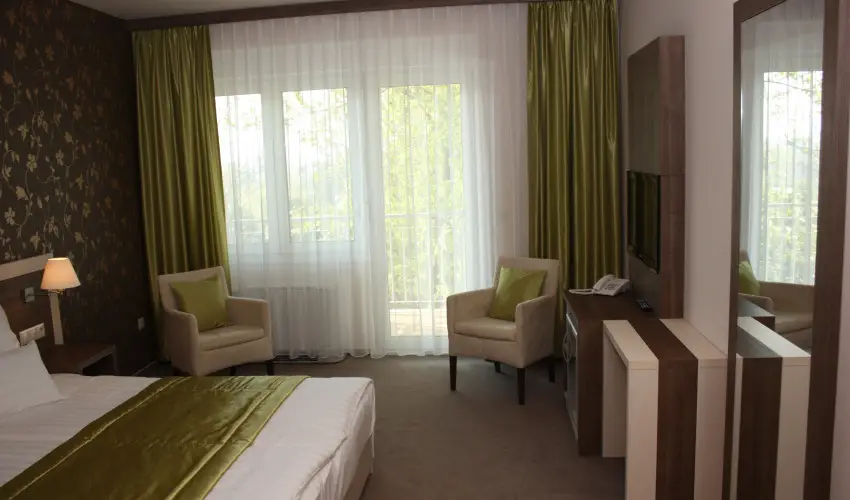 Hotel Eurpa Gunaras Dombvr - Pnksd (min. 2 j)