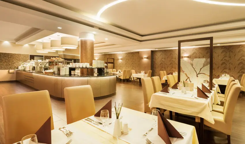 Hotel Eurpa Fit Hvz - Pnksd (min. 3 j)