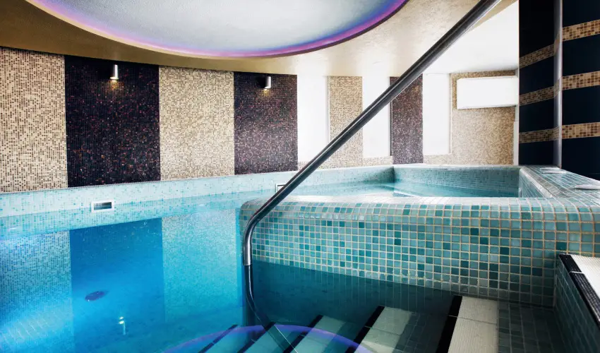 Hotel Eurpa Fit Hvz - Pnksd (min. 3 j)