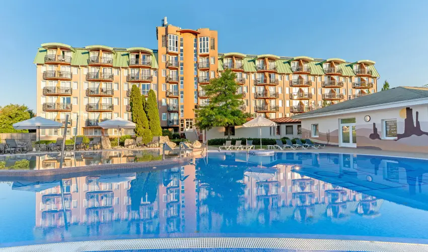 Hotel Eur�pa Fit H�v�z - P�nk�sd (min. 3 �j)