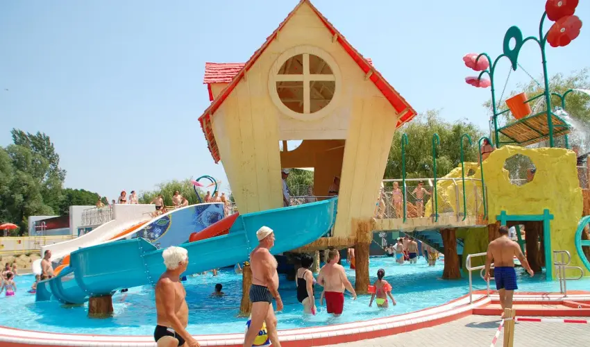 Hotel Forr�s Zalakaros Zalakaros - P�nk�sd (min. 2 �j)