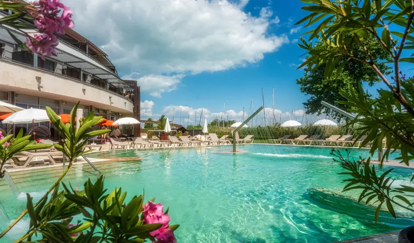 Hotel Golden Lake Resort Balatonfred - Pnksd