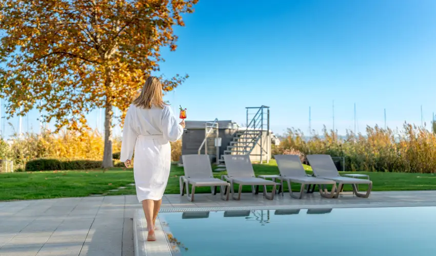 Hotel Golden Lake Resort Balatonf�red - P�nk�sd (min. 2 �j)