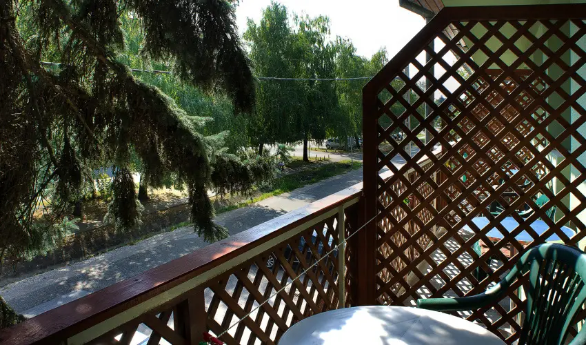 Hajnal Hotel Mez�k�vesd - P�nk�sd