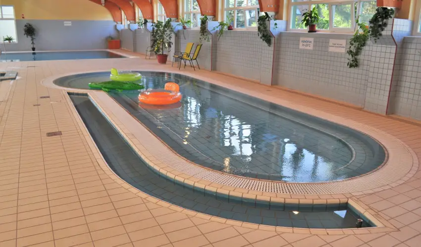 Hajnal Hotel Mez�k�vesd - P�nk�sd