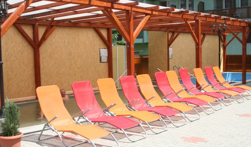 Hajnal Hotel Mez�k�vesd - P�nk�sd