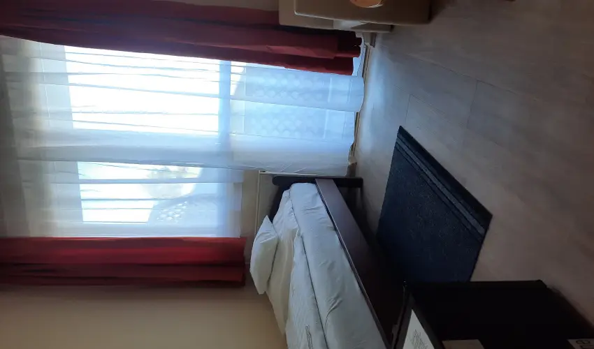 Hajnal Hotel Mez�k�vesd - P�nk�sd