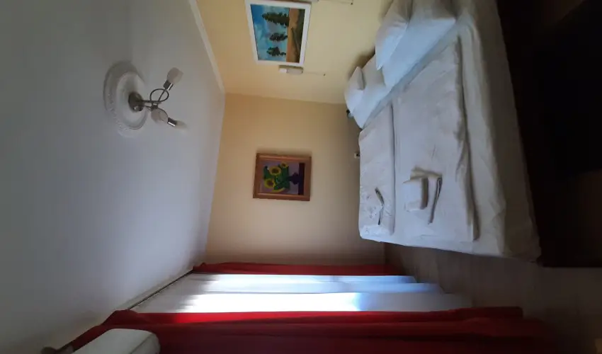 Hajnal Hotel Mez�k�vesd - P�nk�sd