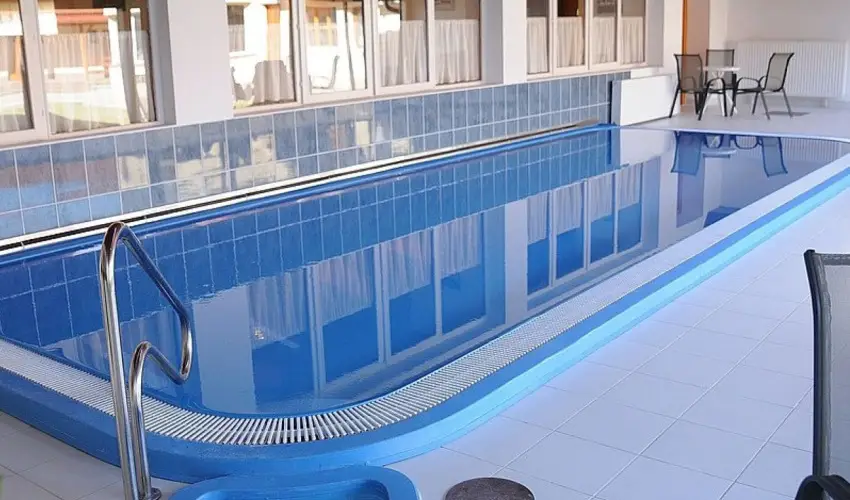 Hotel Halszkert Badacsony - Pnksd (min. 2 j)