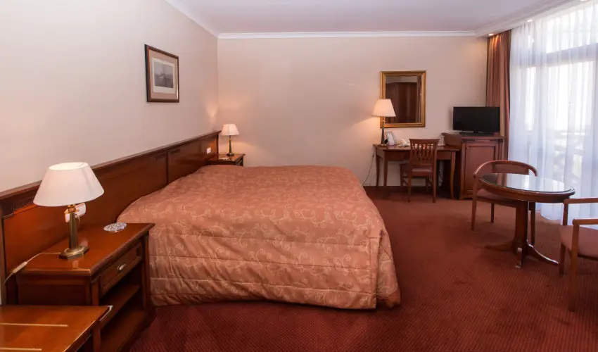 Hasik Hotel D�br�nte - P�nk�sd  (min. 2 �j)