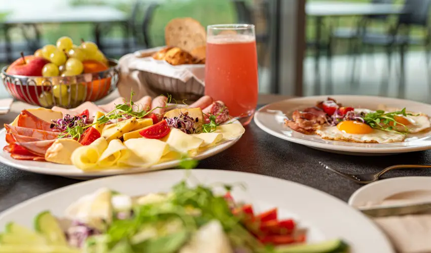 Hotel Helikon Keszthely - Pnksd