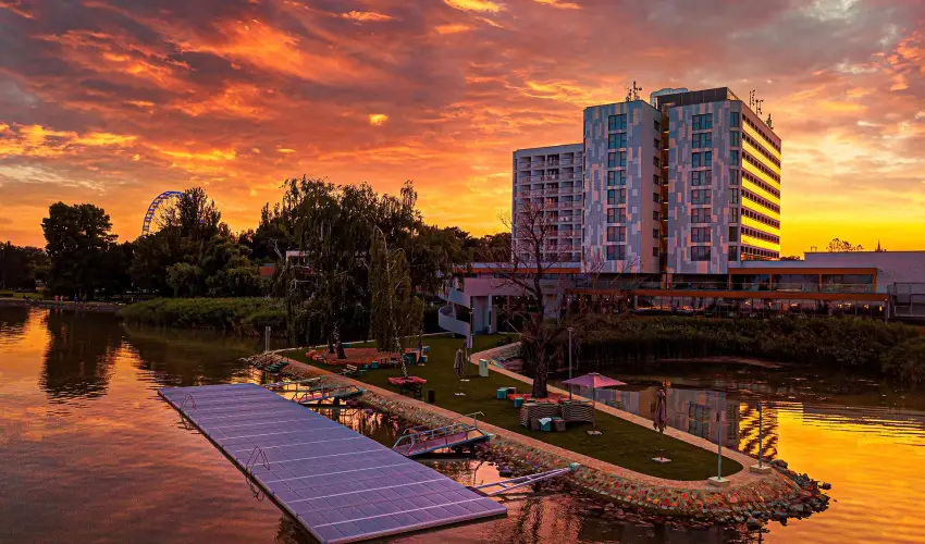 Hotel Helikon Keszthely - Pnksd