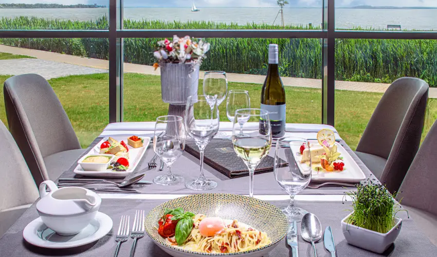 Hotel Helikon Keszthely - Pnksd