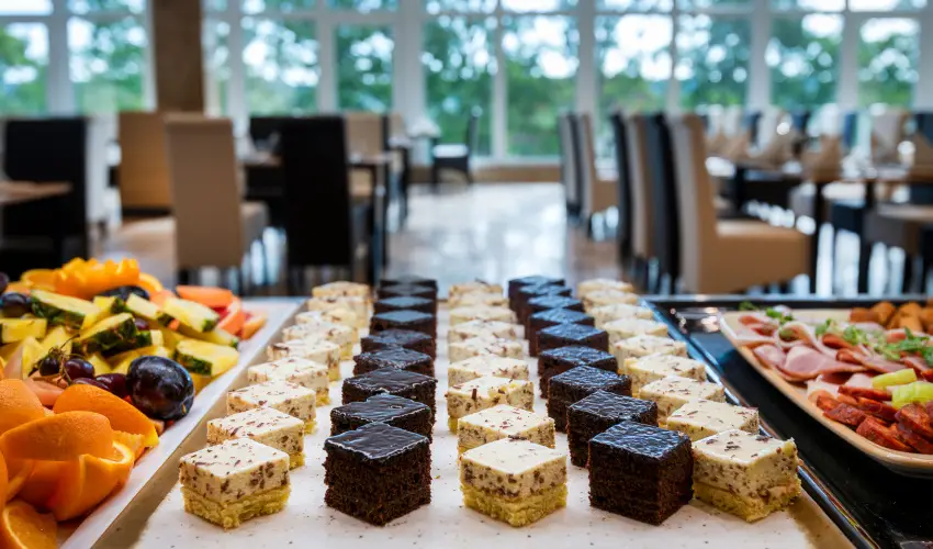 Hunguest Hotel Helios H�v�z - P�nk�sd a h�v�zi Heliosban (min. 2 �j)