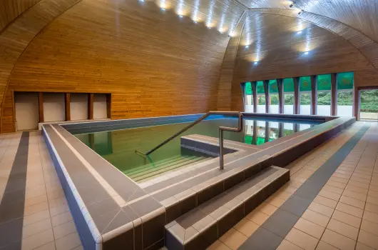 Hunguest Hotel Helios - P�nk�sd a h�v�zi Heliosban (min. 2 �j)