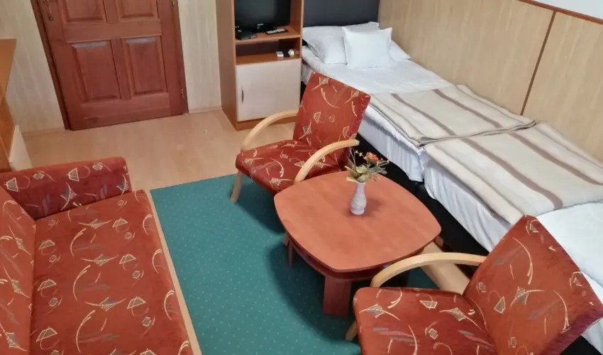 Hforrs Hotel s dlpark Gyula - Pnksd (min. 2 j)