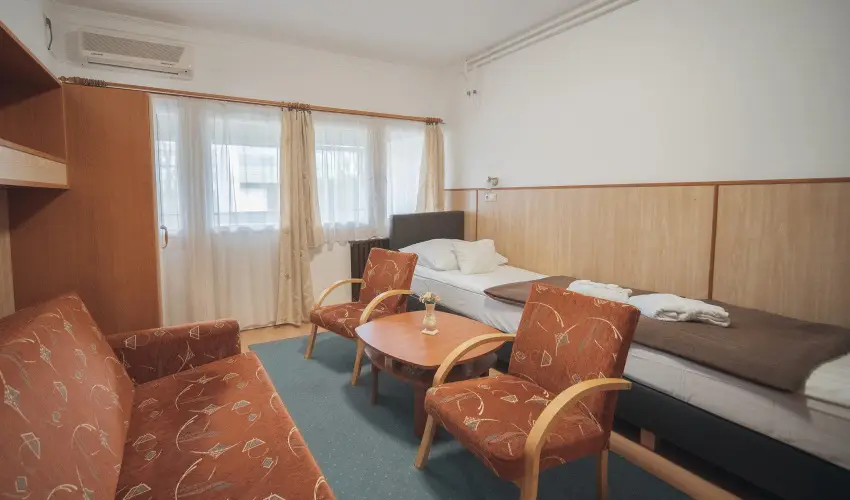 Hforrs Hotel s dlpark Gyula - Pnksd (min. 2 j)