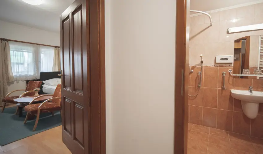 Hforrs Hotel s dlpark Gyula - Pnksd (min. 2 j)